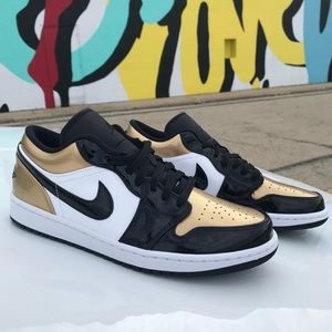 Jordan 1 Low Gold Toe